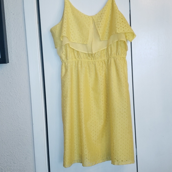 Dress - Picture 3 of 4